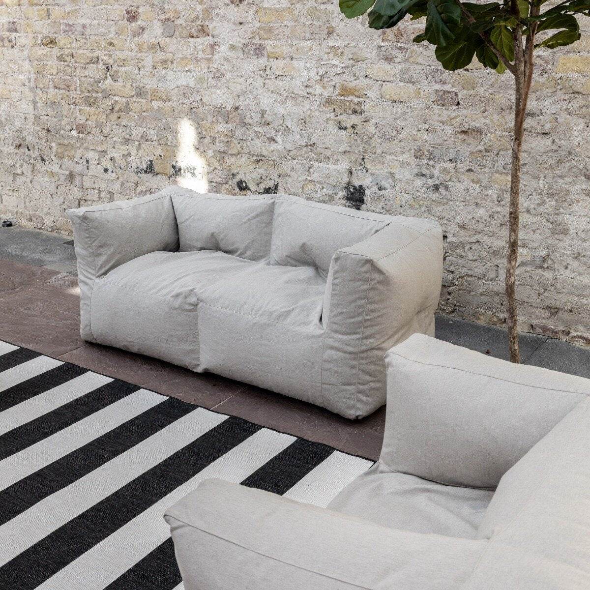 Eva Interior Buitenkleed Stripes zwart|wit dubbelzijdig - 240 x 340 cm