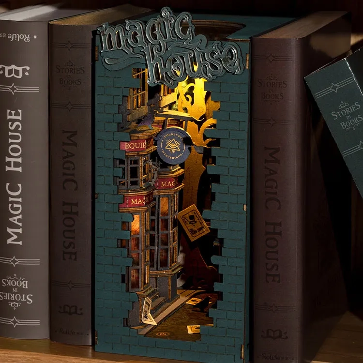(216-tlg. Set) Rolife Book Nook Modell Bausatz DIY Miniatur Haus mit Licht Home Deko Buchstütze für Erwachsene (TGB03) - Magic House