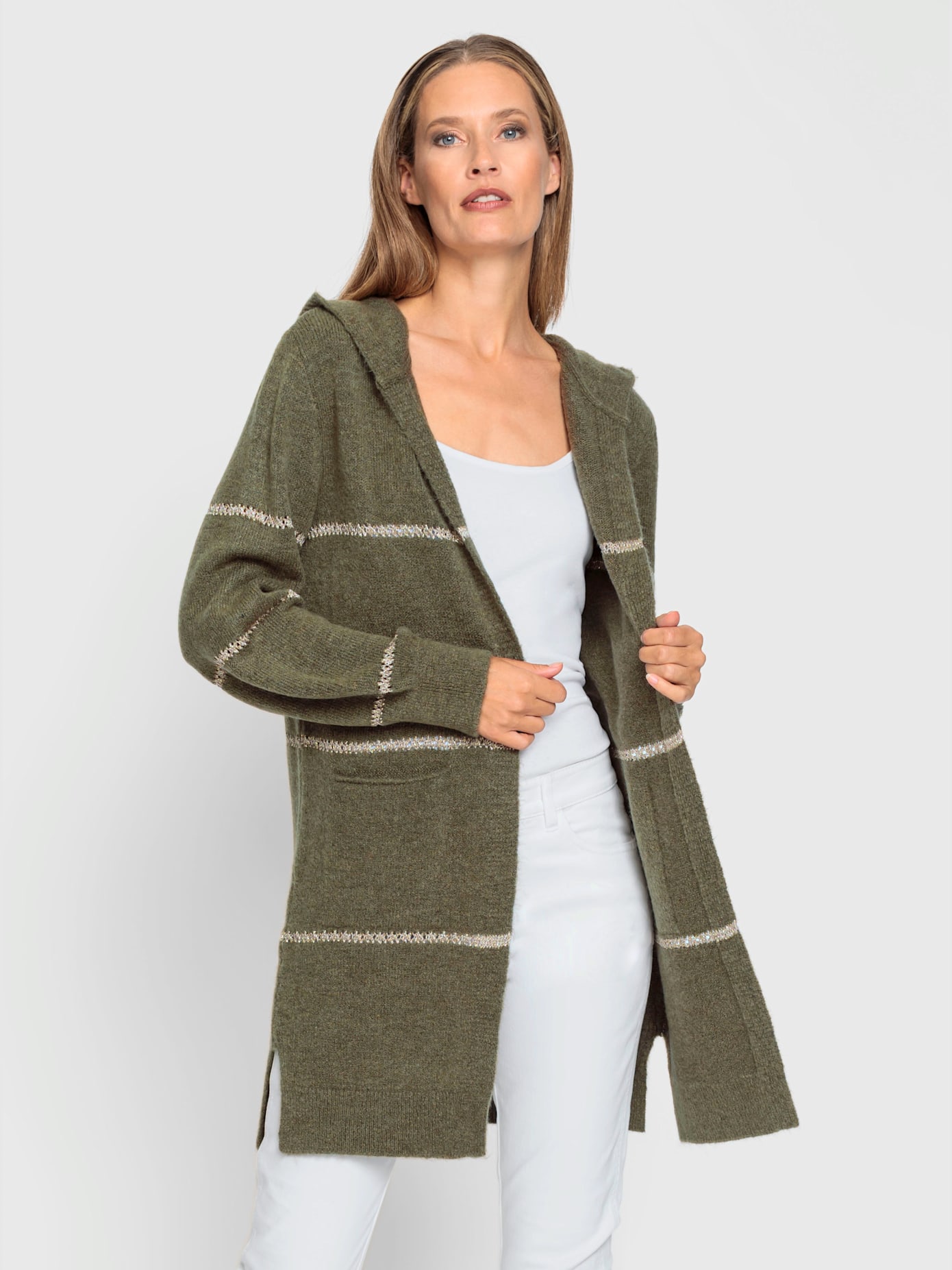 Veste en tricot détails couleur or