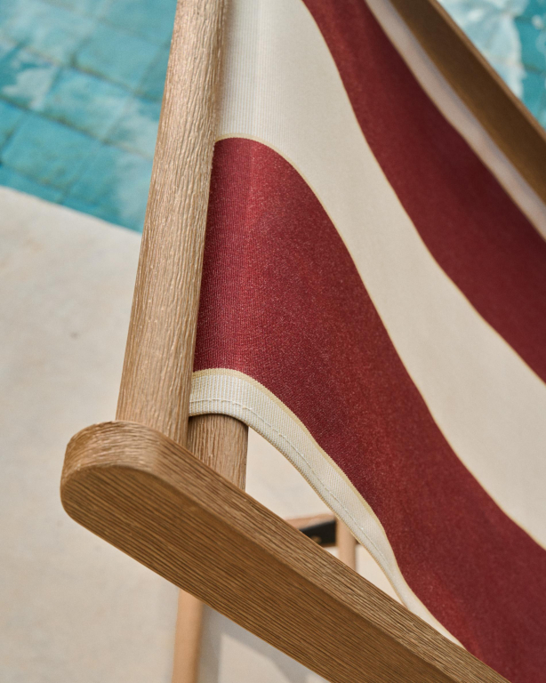 Kave Home Vilara strand klapstoel zwart