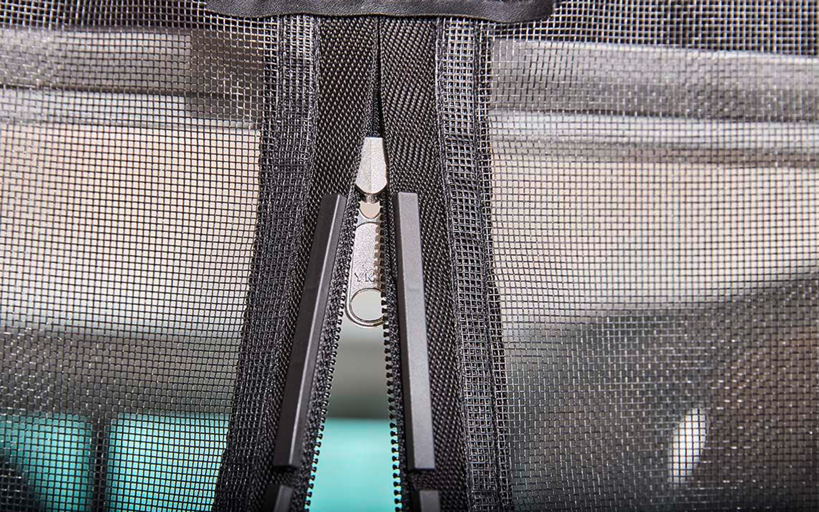 Moskitonetz VanQuito VW T5 / T6 mit Magnet-Reißverschluss Schiebetür standard