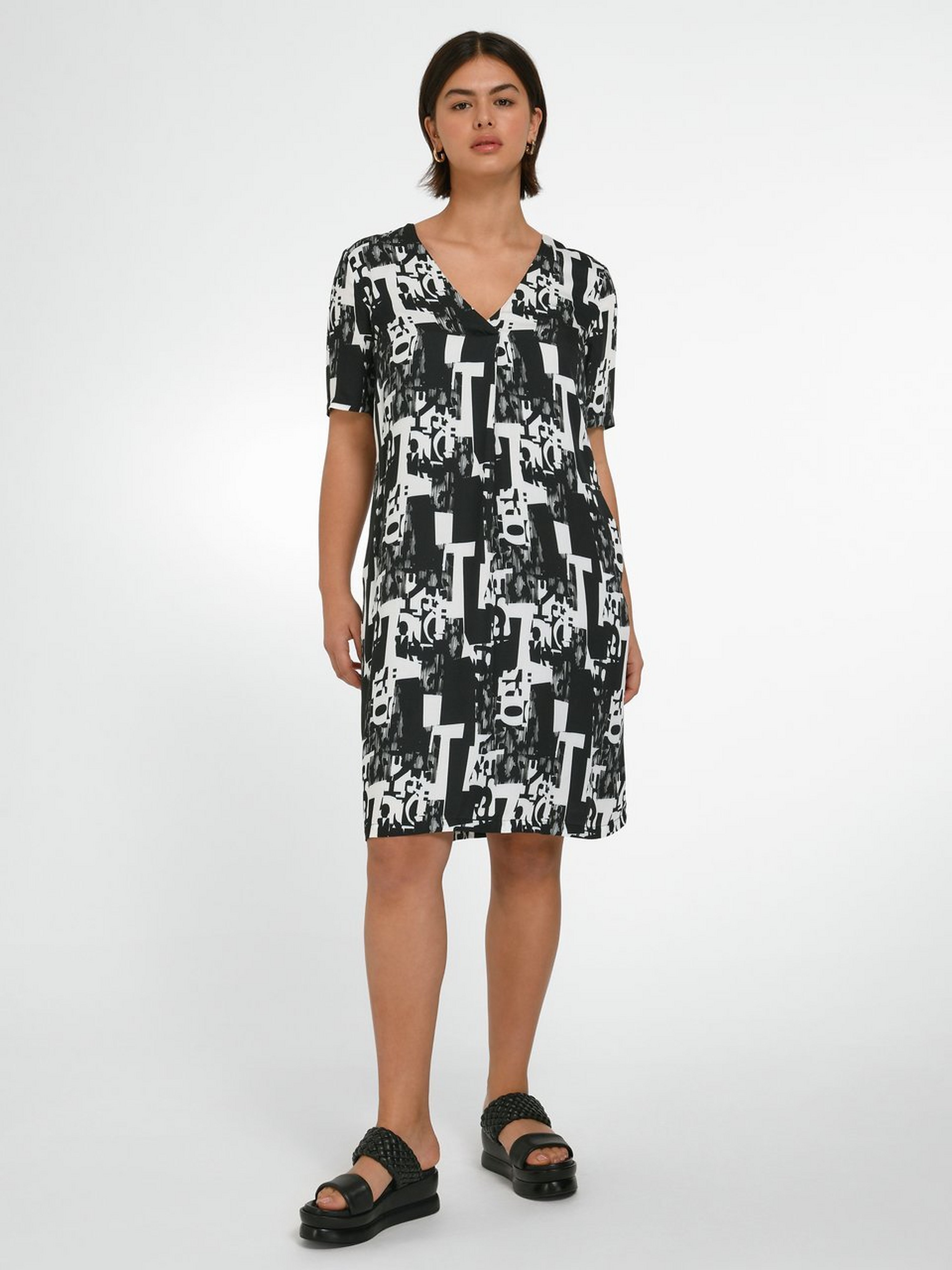 Kleid mit 1/2-Arm