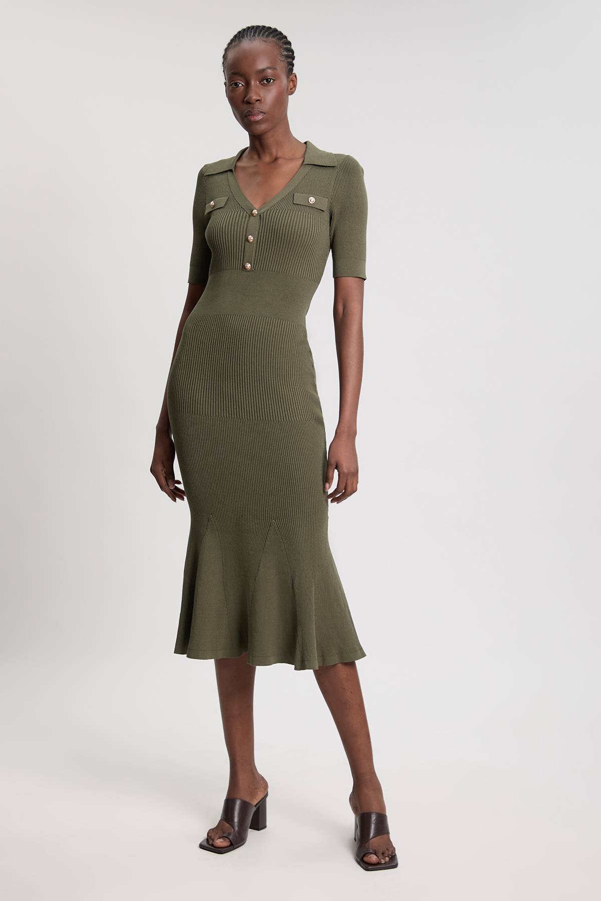 KarenMillen Robe Maxi Côtelée À Col Avec Détails Militaires Petite