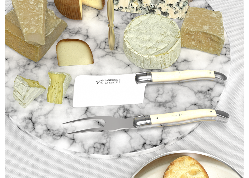 Service à fromage Laguiole avec un manche en os de bovin et mitres en acier inoxydable