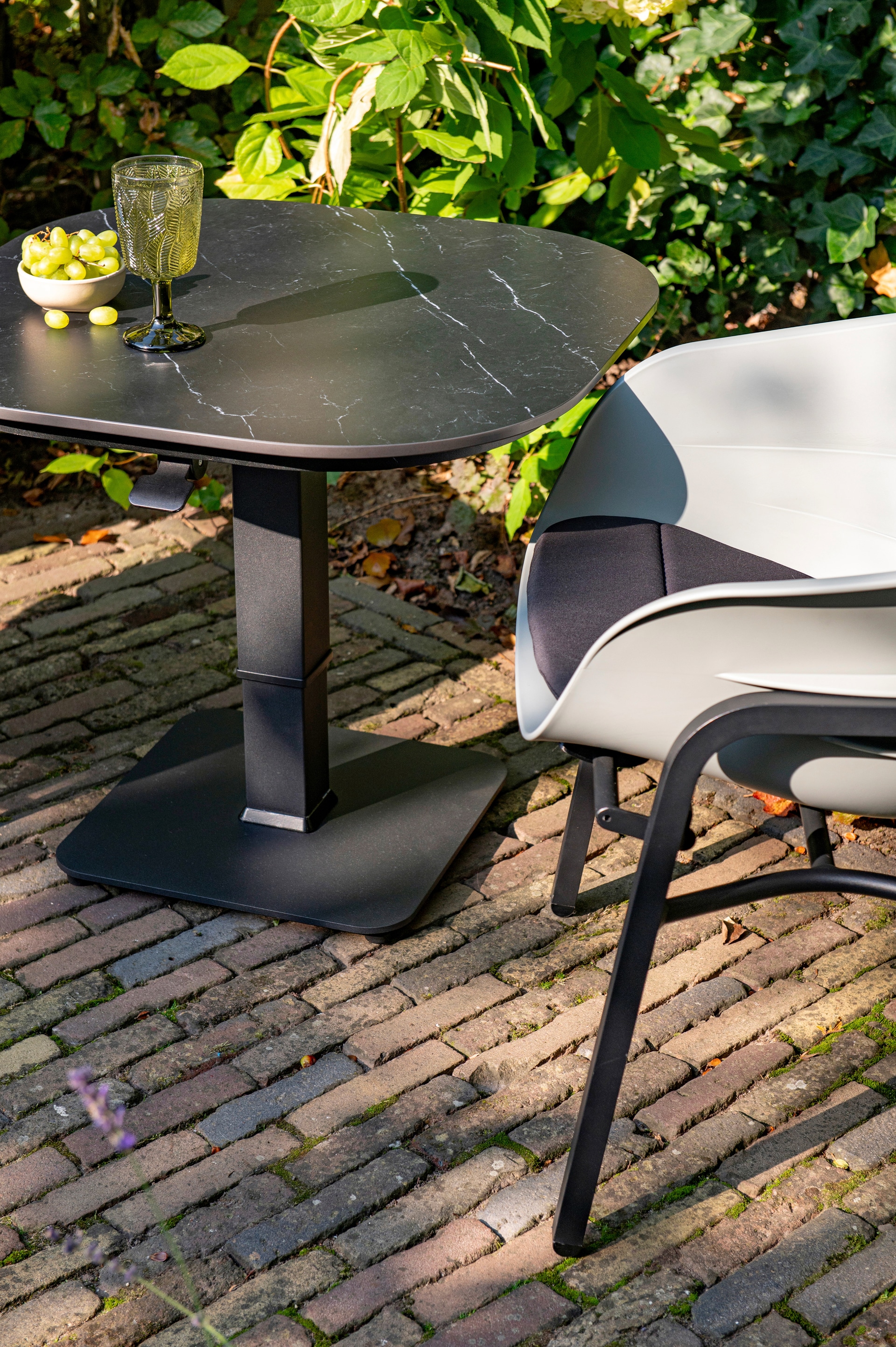 Hartman Bistrotisch Garten TUBB 70 x 70 cm anthrazit