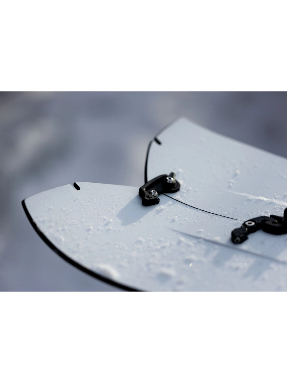 Jones Snowboards Ultralight Butterfly Splitboard white