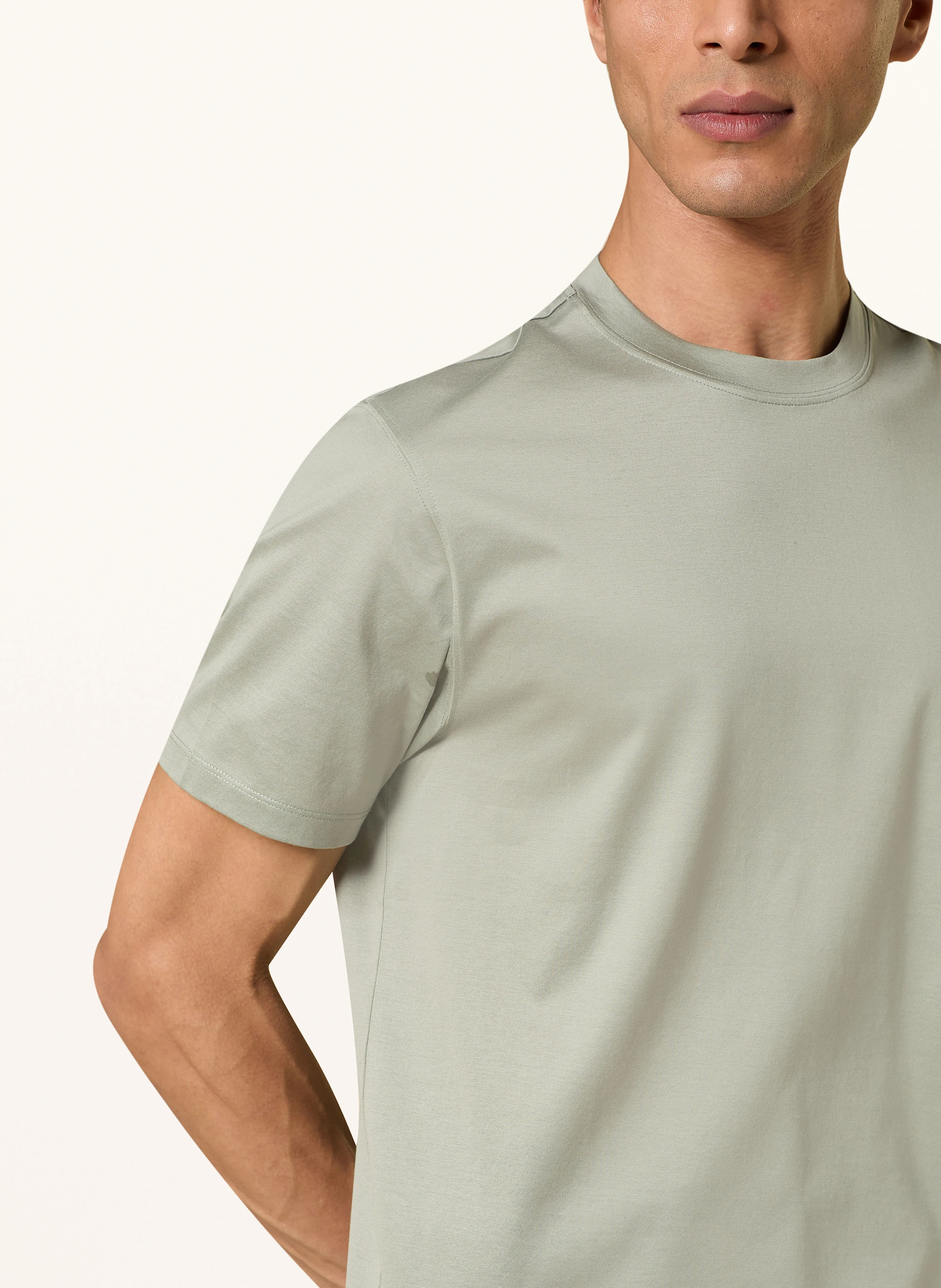 Roy Robson T-Shirt