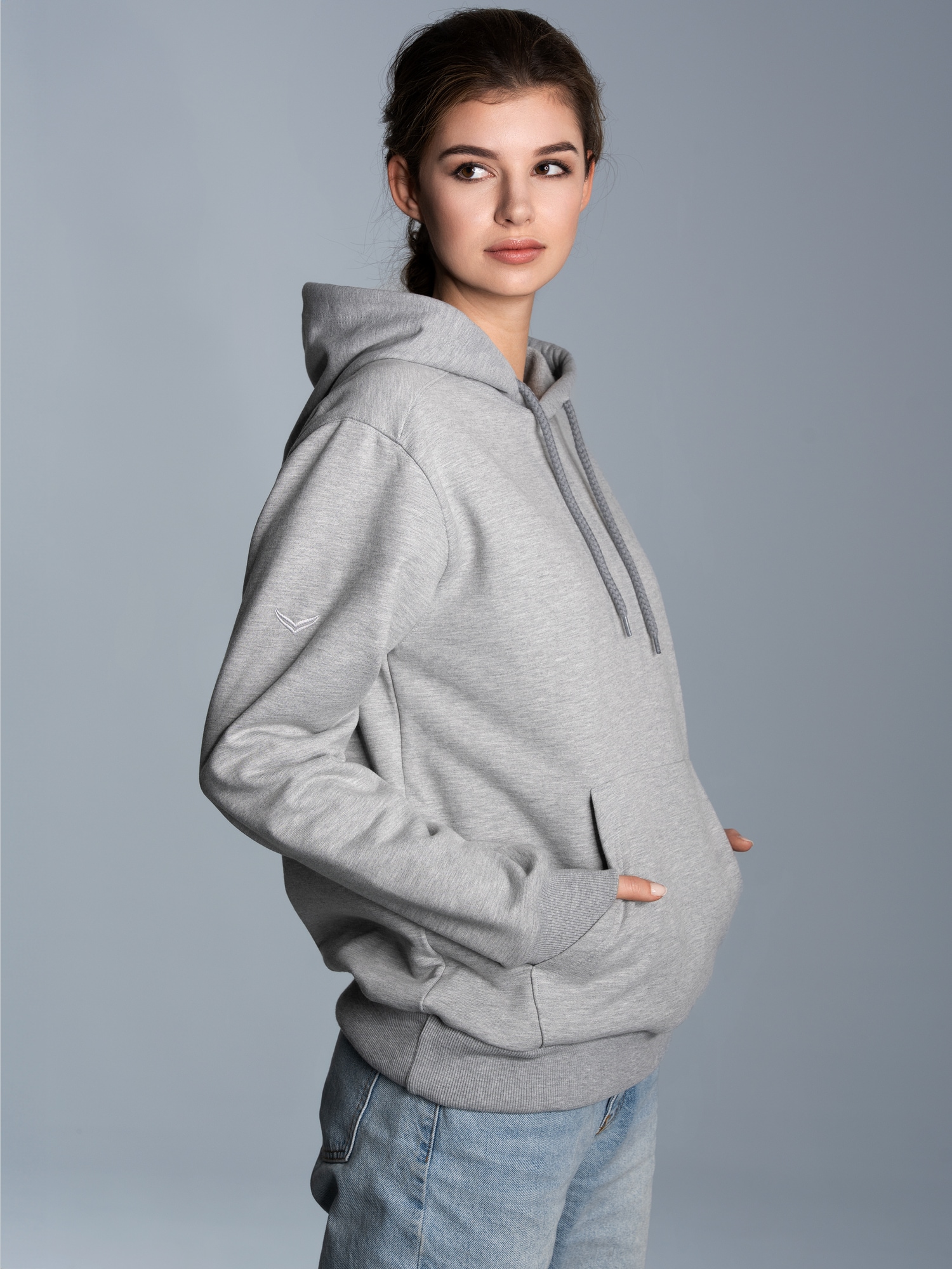 Hoodie aus SweatqualitätGrau-melange