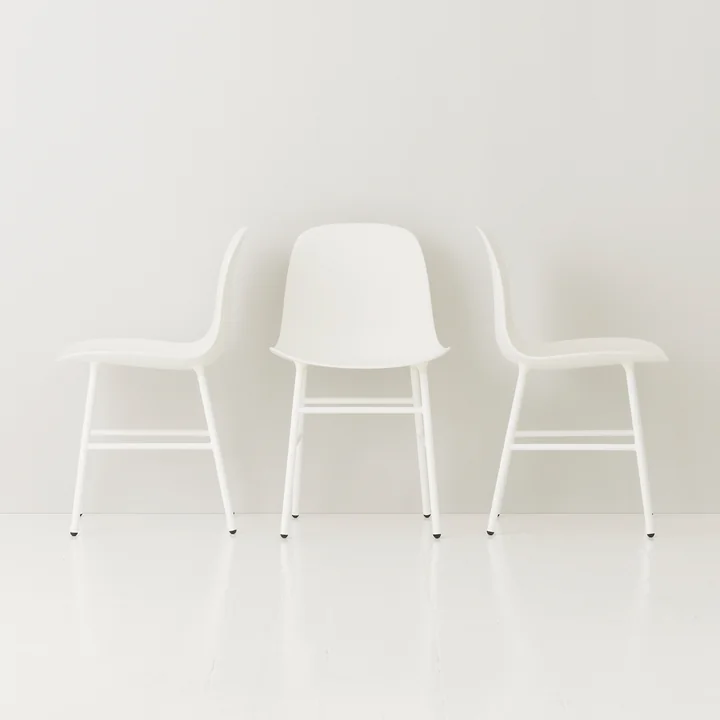 Normann Copenhagen - Form Stuhl, Gestell Stahl / schwarz