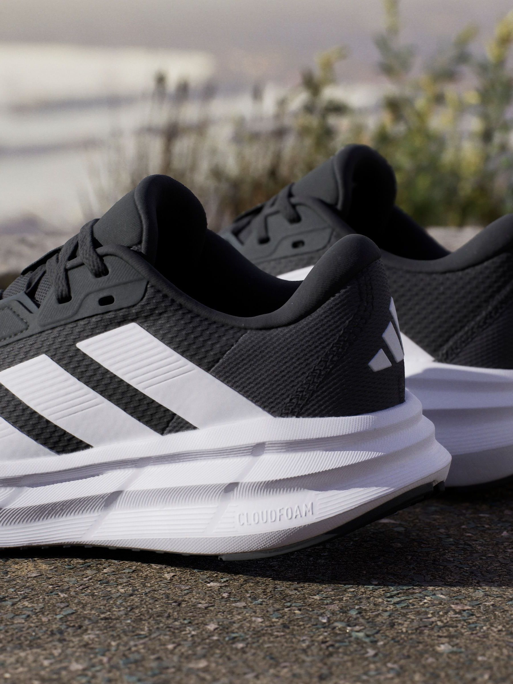 Zwart/wit - adidas Galaxy 7 sneakers