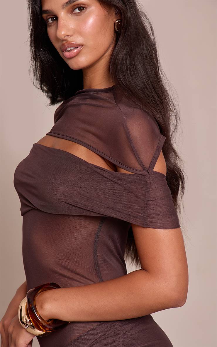 Chocolat Robe Moulante En Double Maille Avec Détail Torsadé