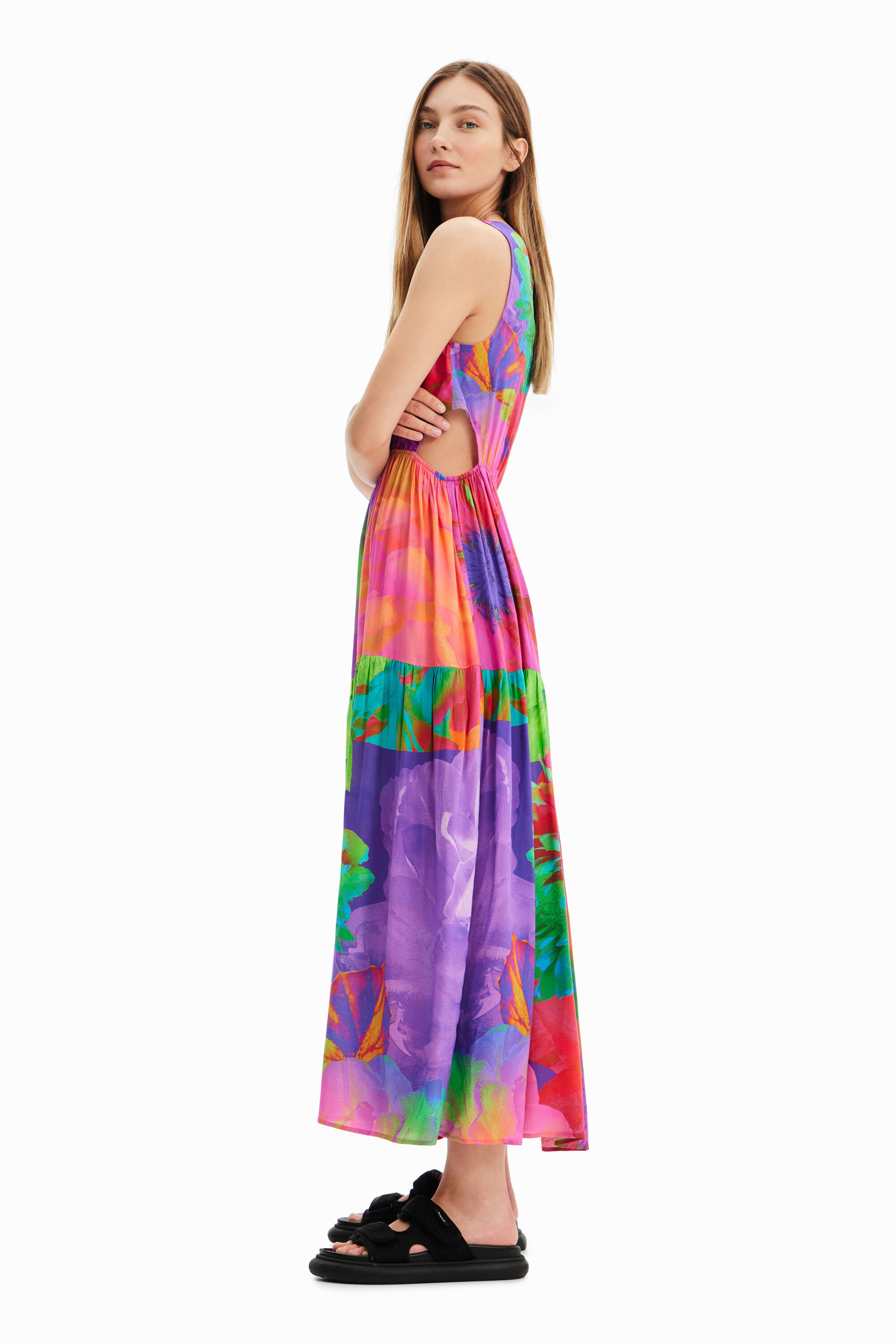 Robe longue découpes fleurs