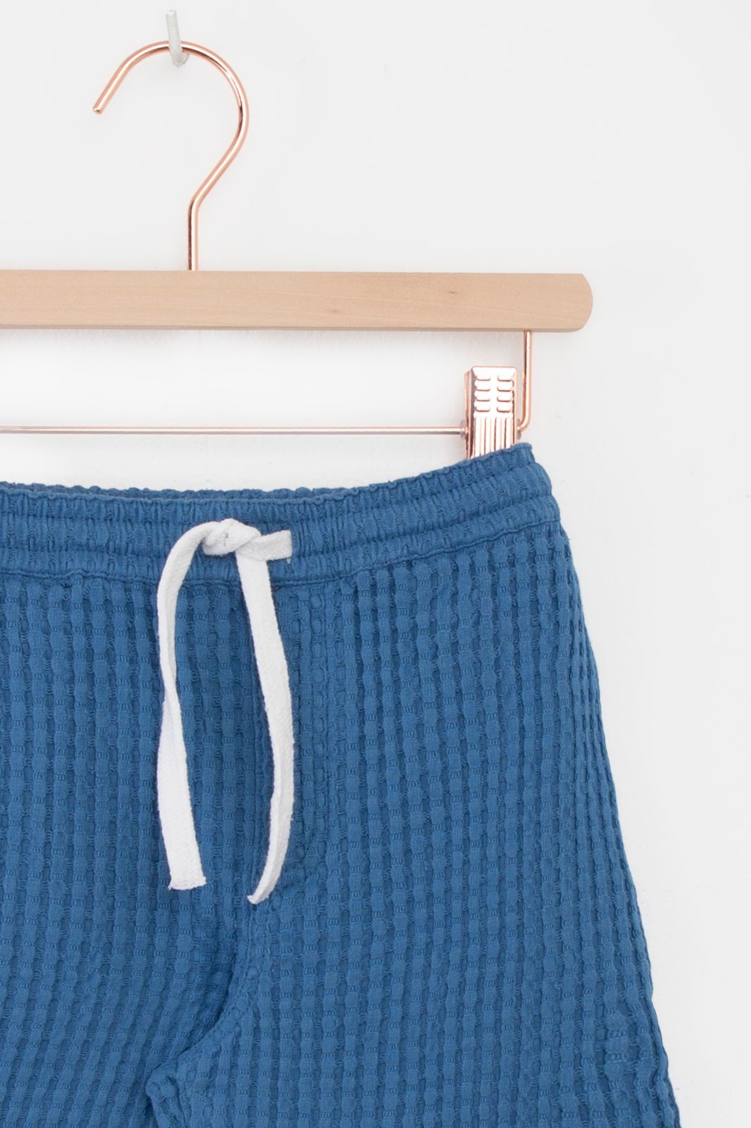 Blauwe pull on short met wafelstructuur