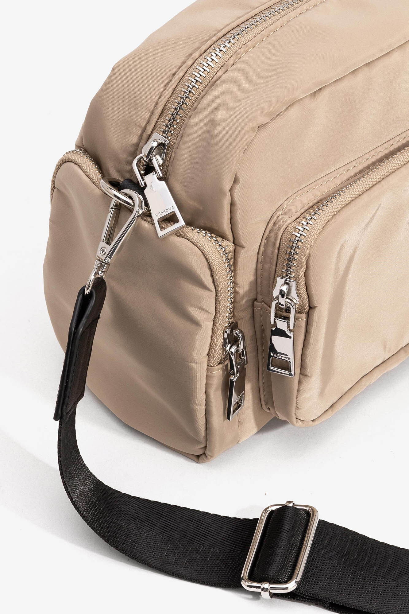Bolsa transversal de nylon - bege