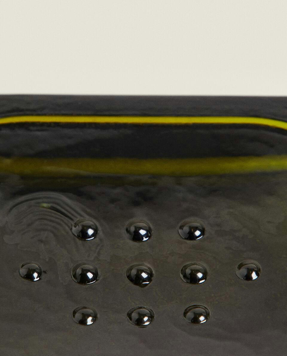 Conjunto de banheiro em vidro colorido