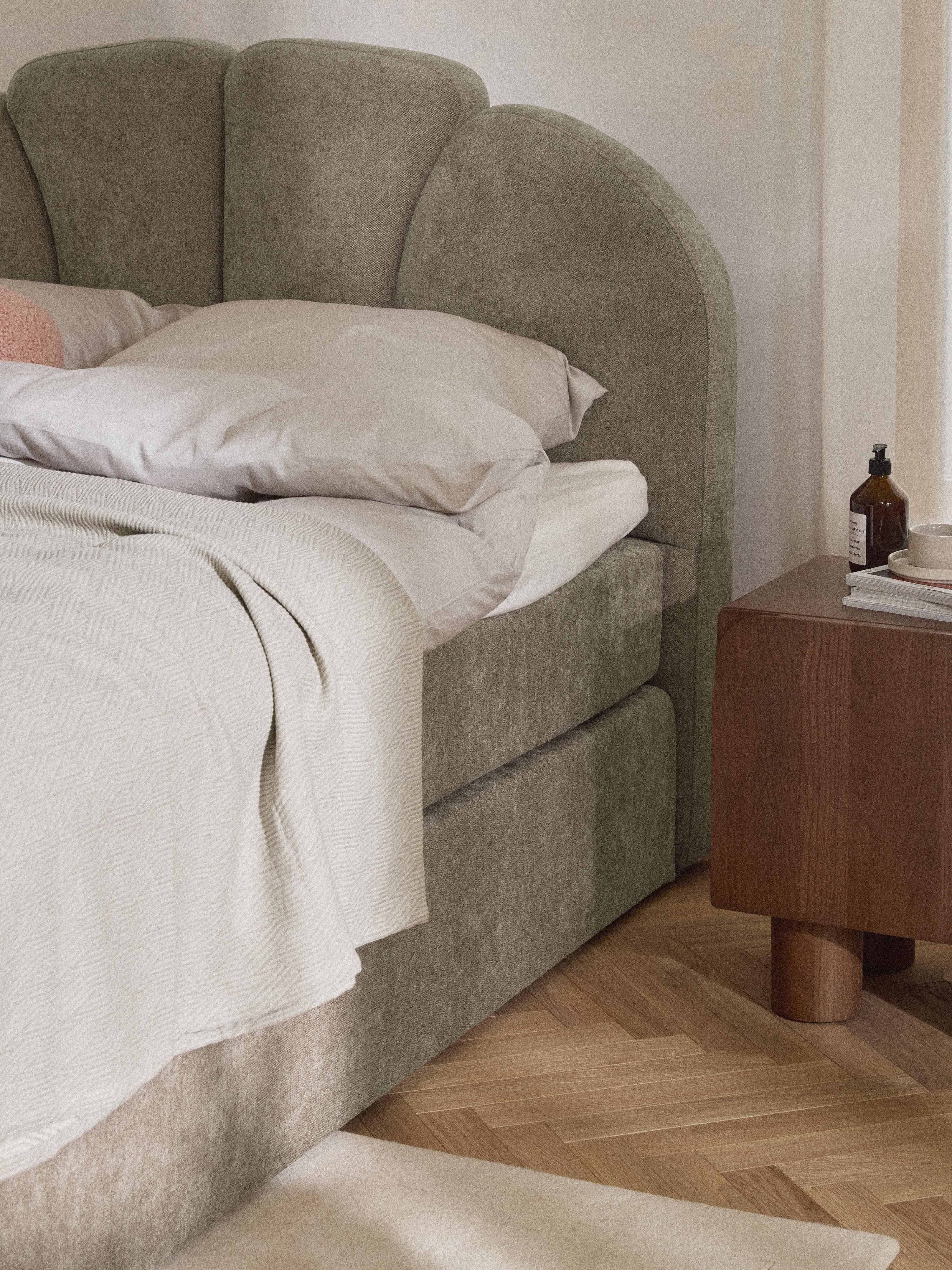 Boxspring bed Romia met opbergruimte