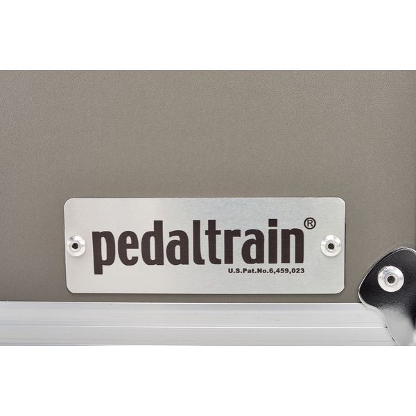 Pedaltrain Terra 42 Tourcase mit Rollen