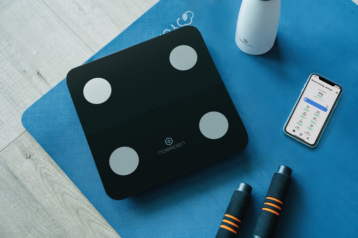 NOERDEN MINIMI Smart Personenwaage BT schwarz