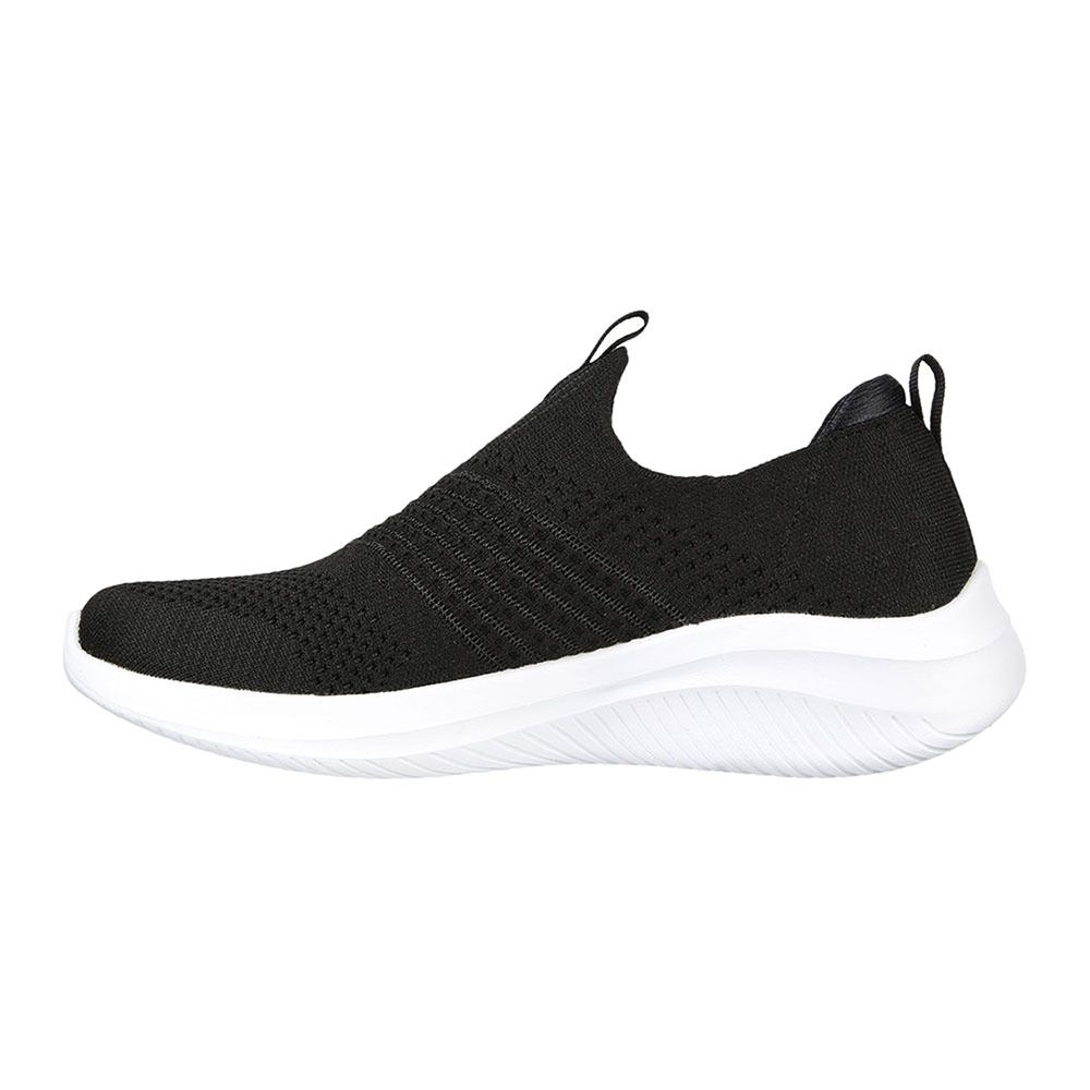 Skechers ULTRA FLEX 3.0 CLASSY CHARM - Chaussures training Femme noir/blanc