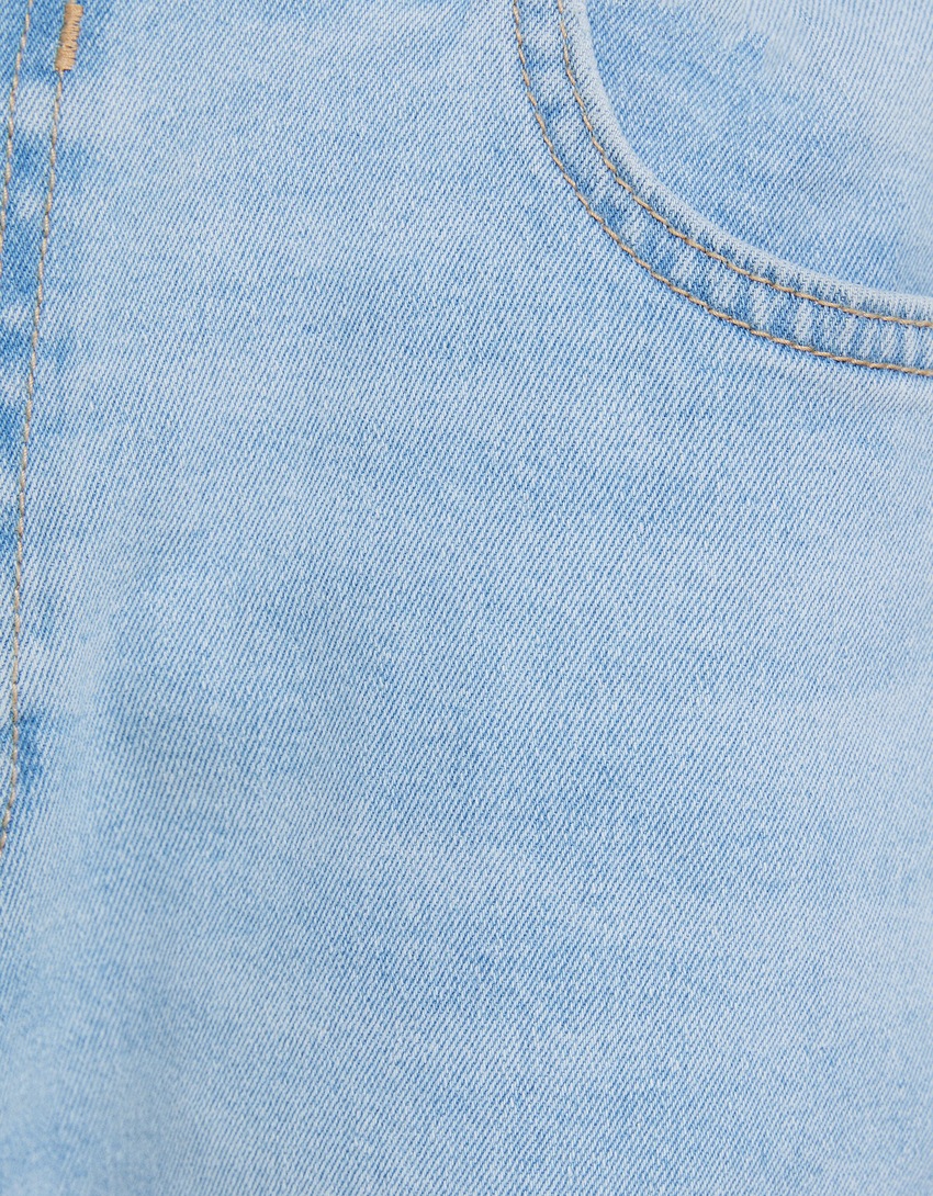 calças jeans super skinny