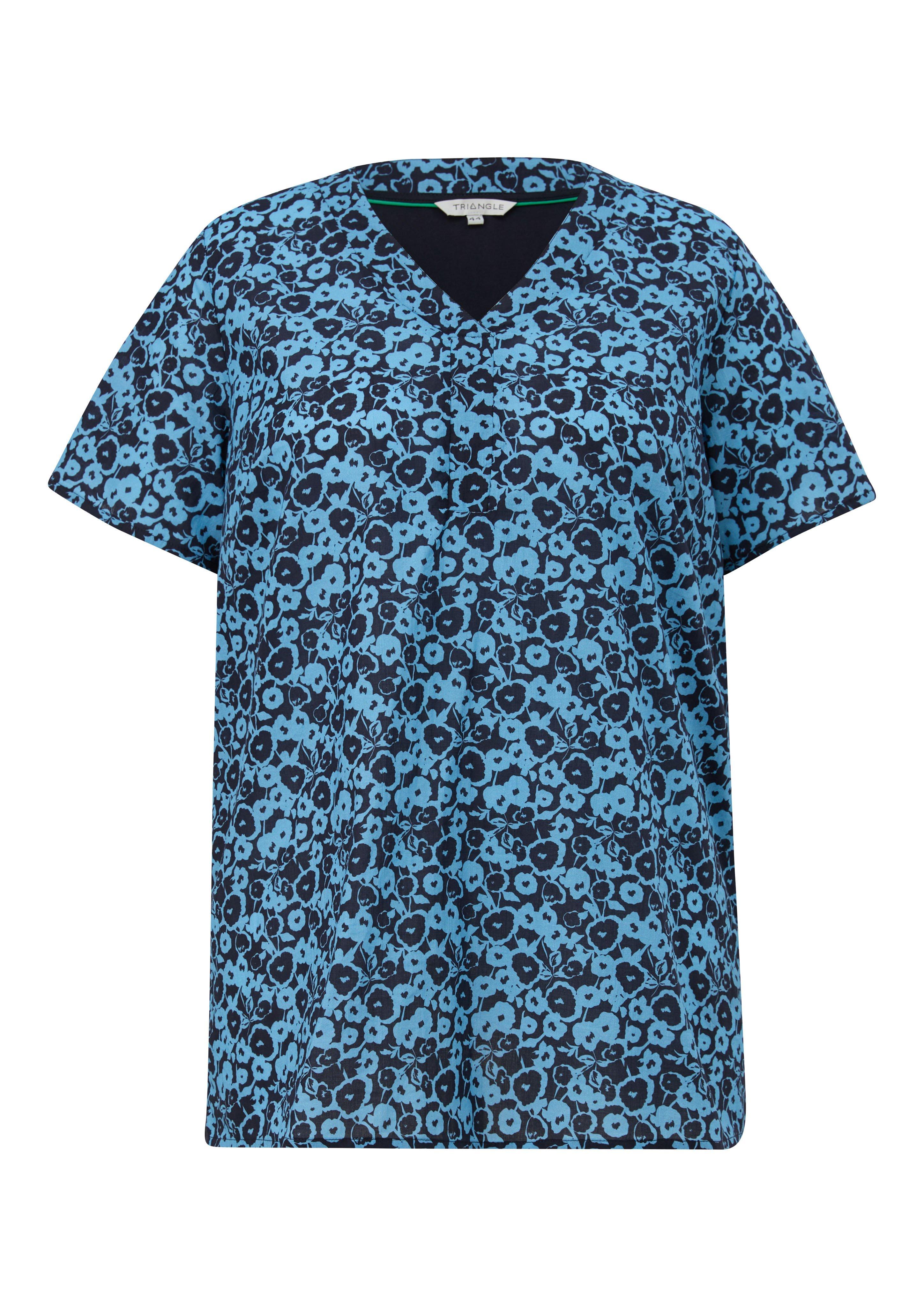Shirt im Material- und Mustermix