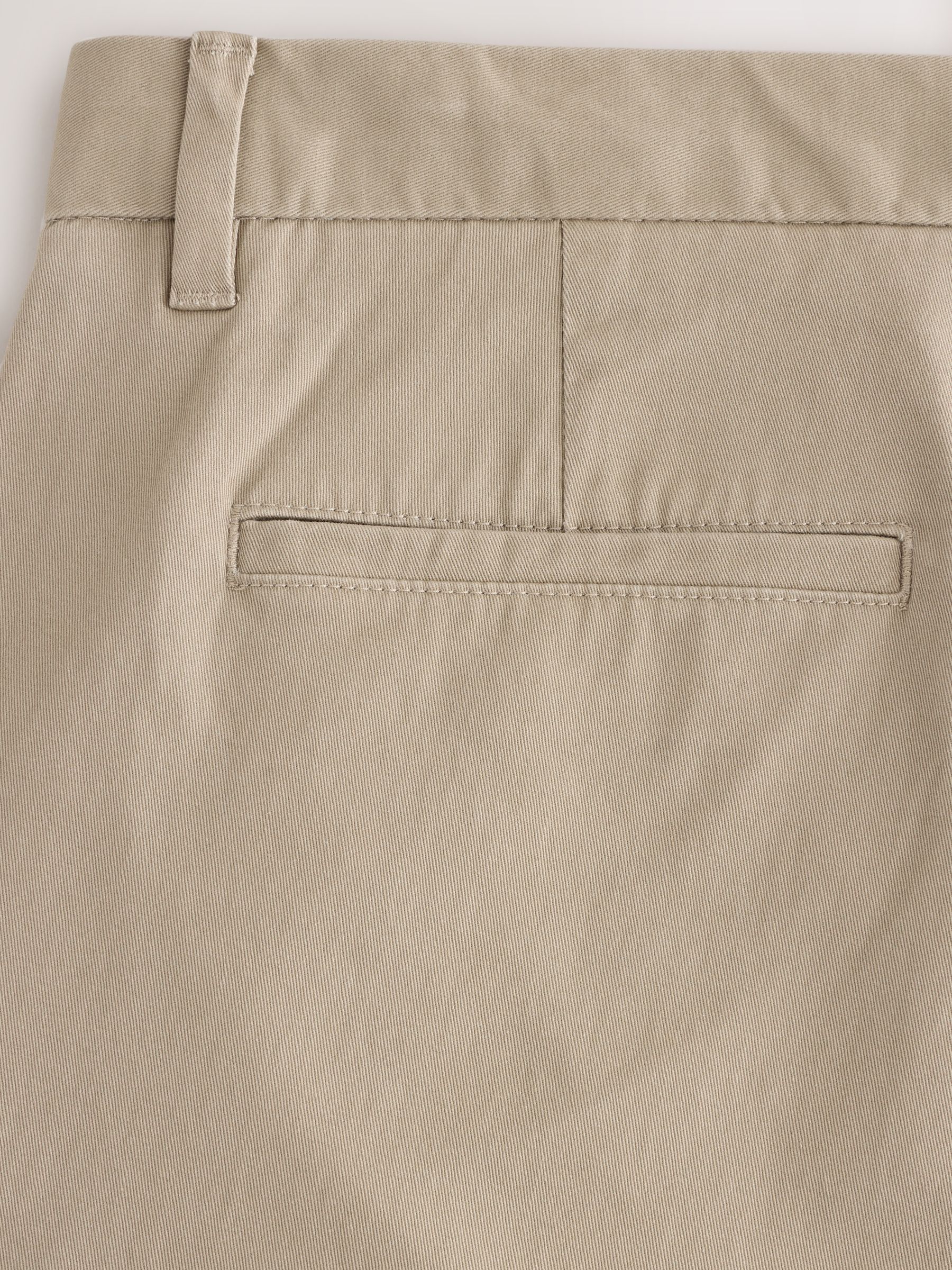 Pastelgeel - Standaard toelopende pasvorm - Stretchy chino