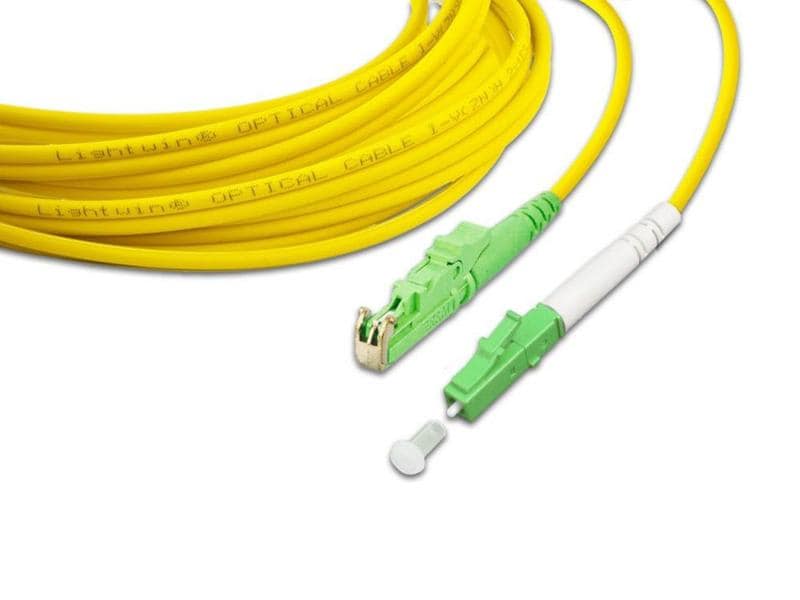 Lightwin LWL-Patchkabel SM E2000/APC – LC/APC, OS2, Simplex Hochwertige Simplex LWL Patchkabel, SM, E2000/APC – LC/APC