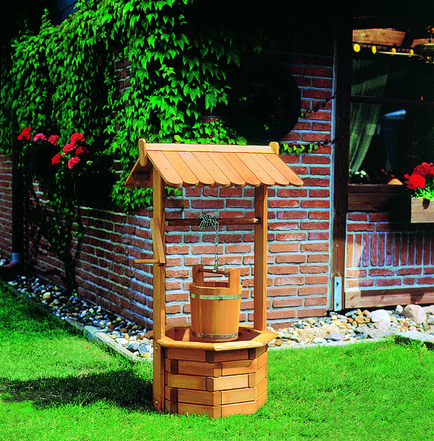 Promadino Zierbrunnen 