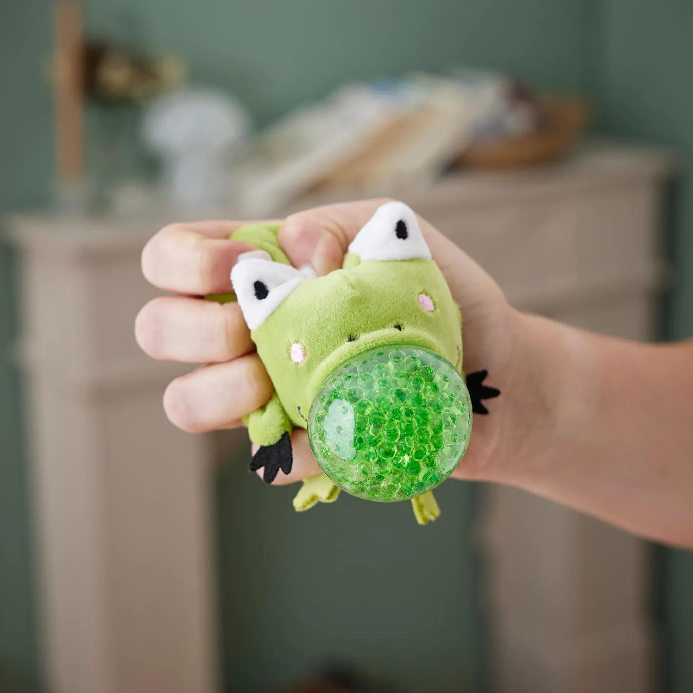 Plüschiges Quetschtier, Frosch