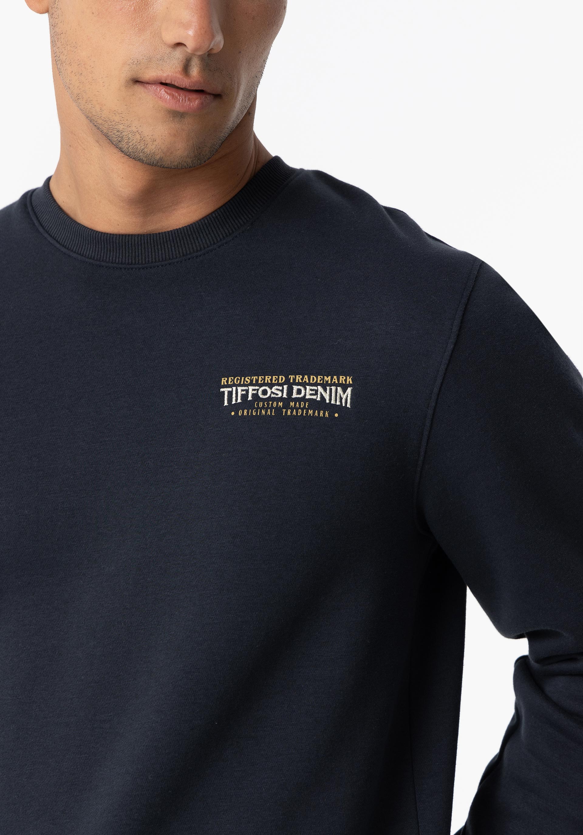 Sweatshirt com Estampado e Bordado Frontal