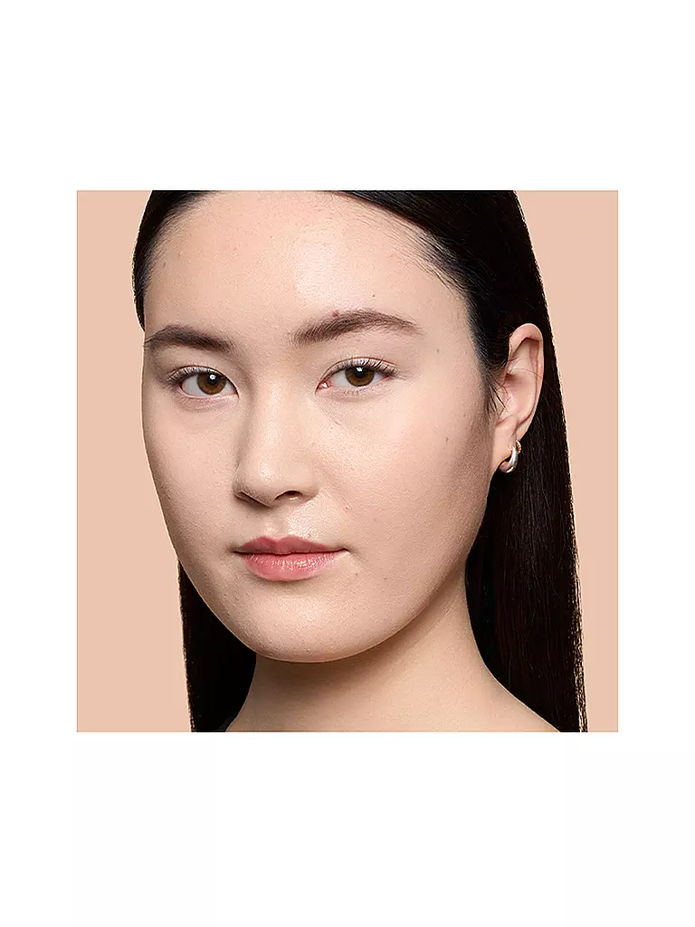 BOBBI BROWN Skin Long Wear Weightless Foundation (N 012 Porcelain) creme