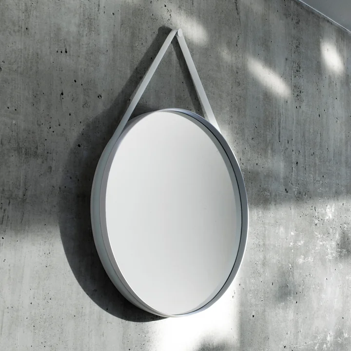 HAY - Strap Mirror No. 2 , Ø 70 cm, blau