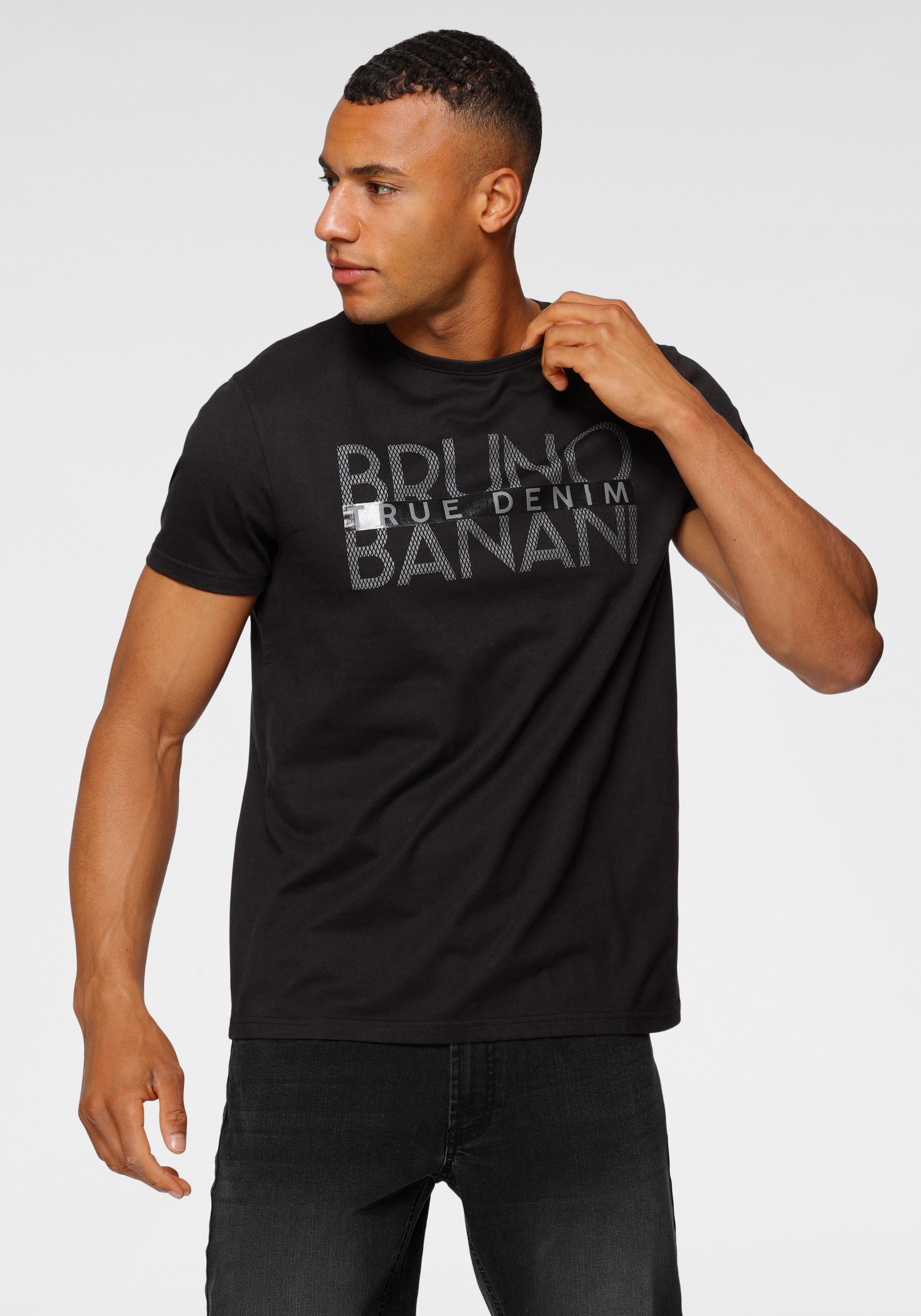 Bruno Banani T-Shirt , kurzärmelig,  schmal geschnitten,  bedruckt,  aus Baumwolle