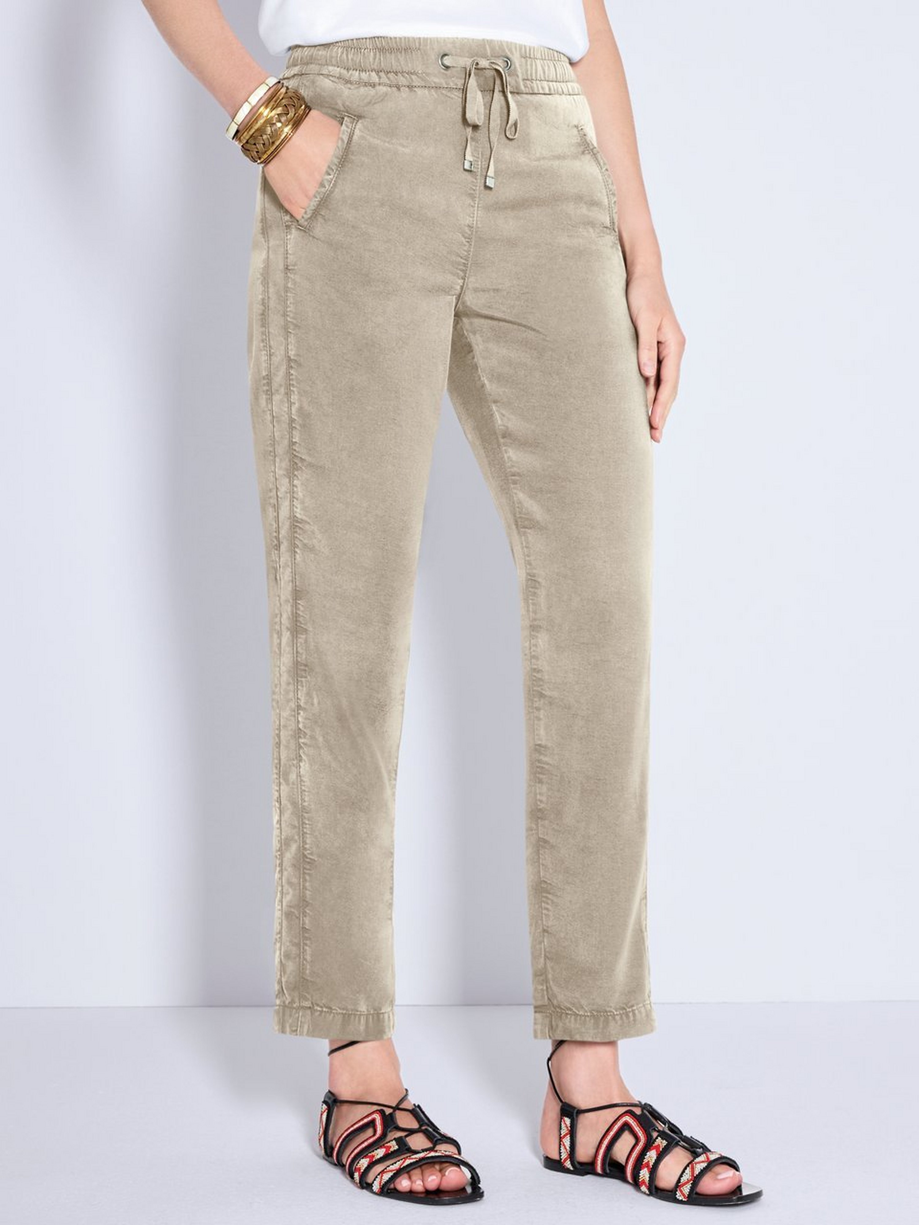 Knöchellange Hose Passform Cornelia
