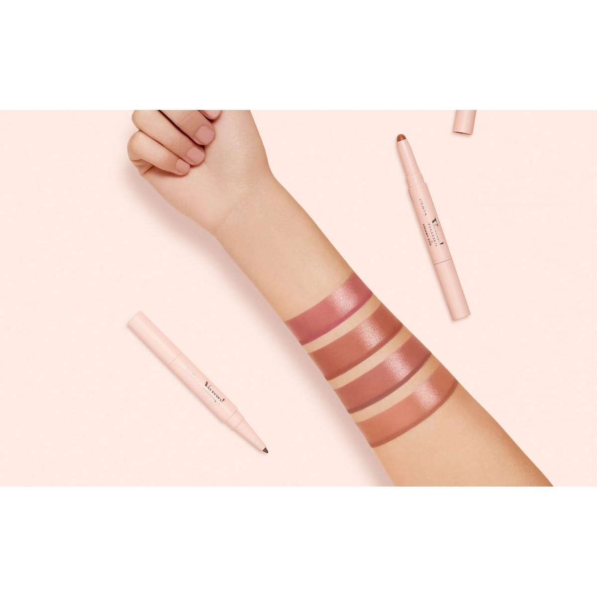 Pupa Vamp! Creamy Duo Crayon à lèvres de contouring et Rouge à lèvres éclatant
