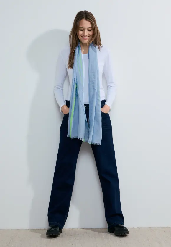 Schal mit Fransen - soda blue
