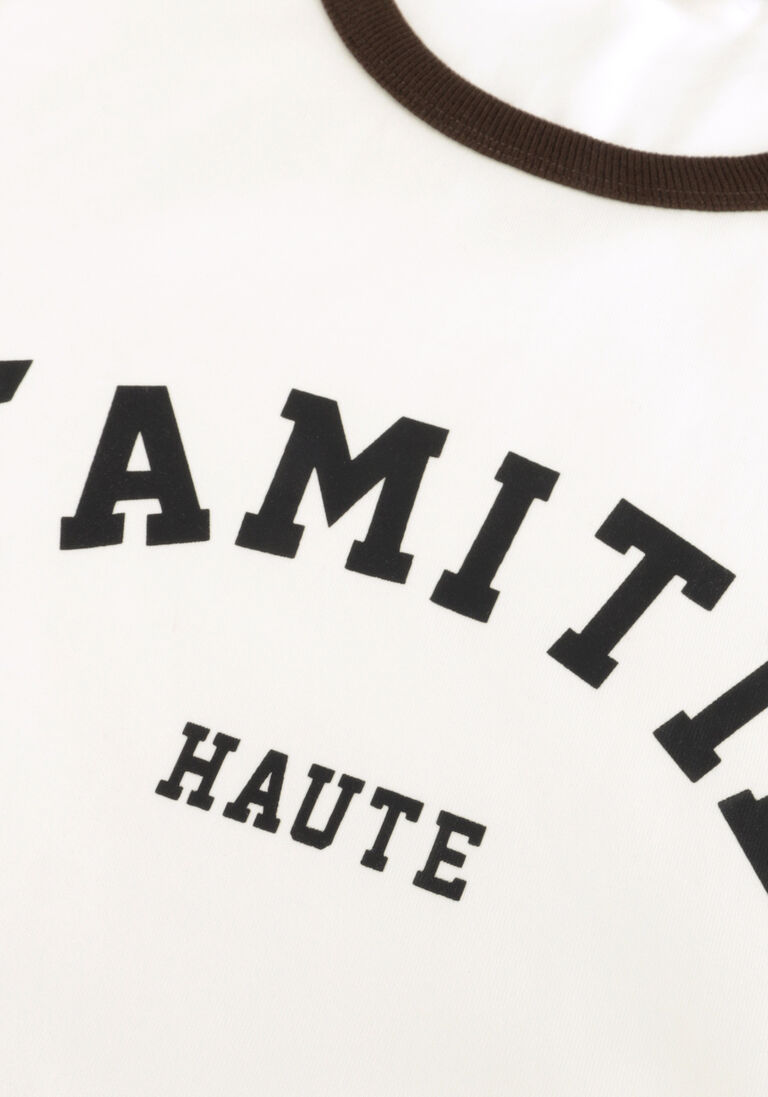gebroken wit haute l'amitié t-shirt neckline logo tee