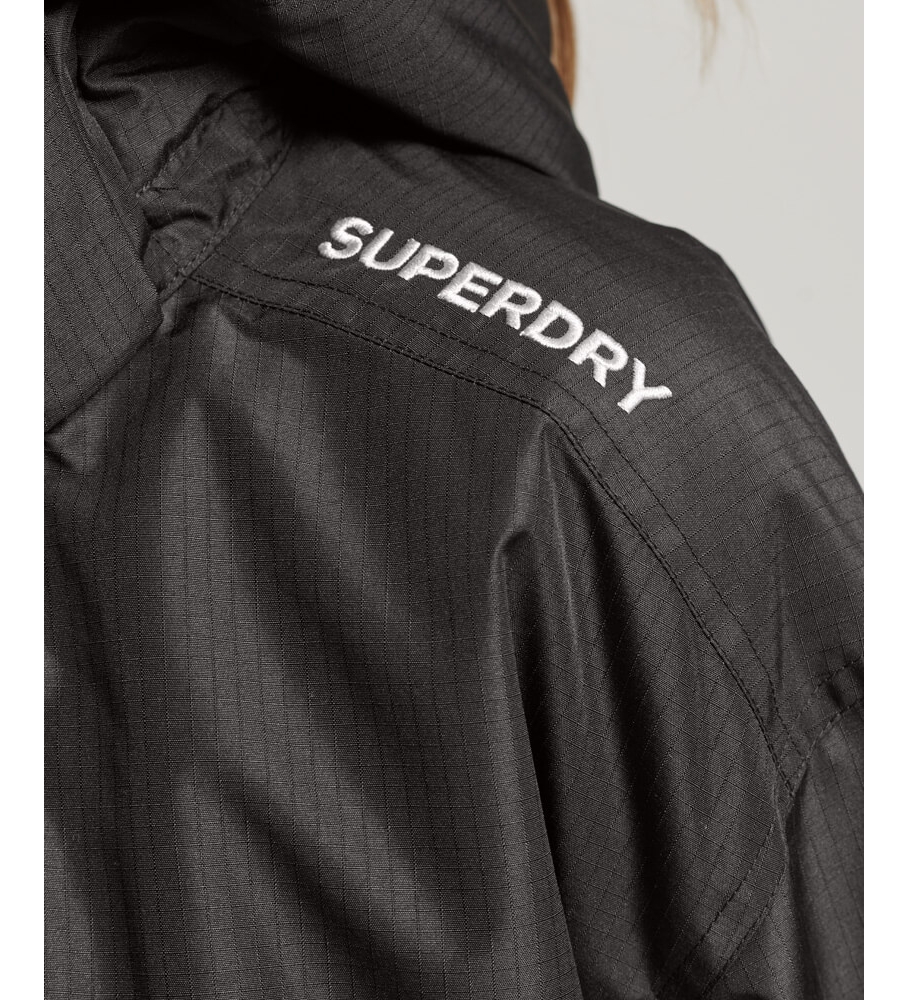 Jaqueta corta-vento Superdry SD-Windheater, preta