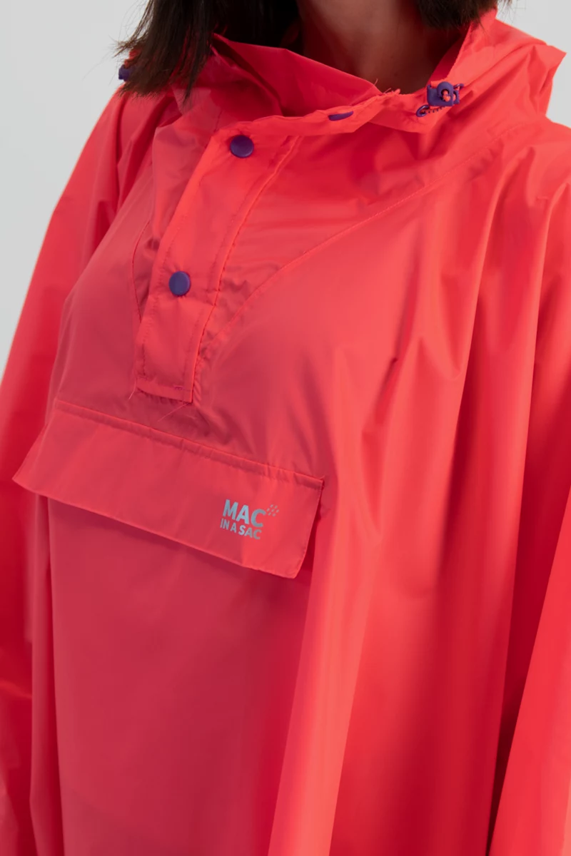 MAC IN A SAC Regenponcho