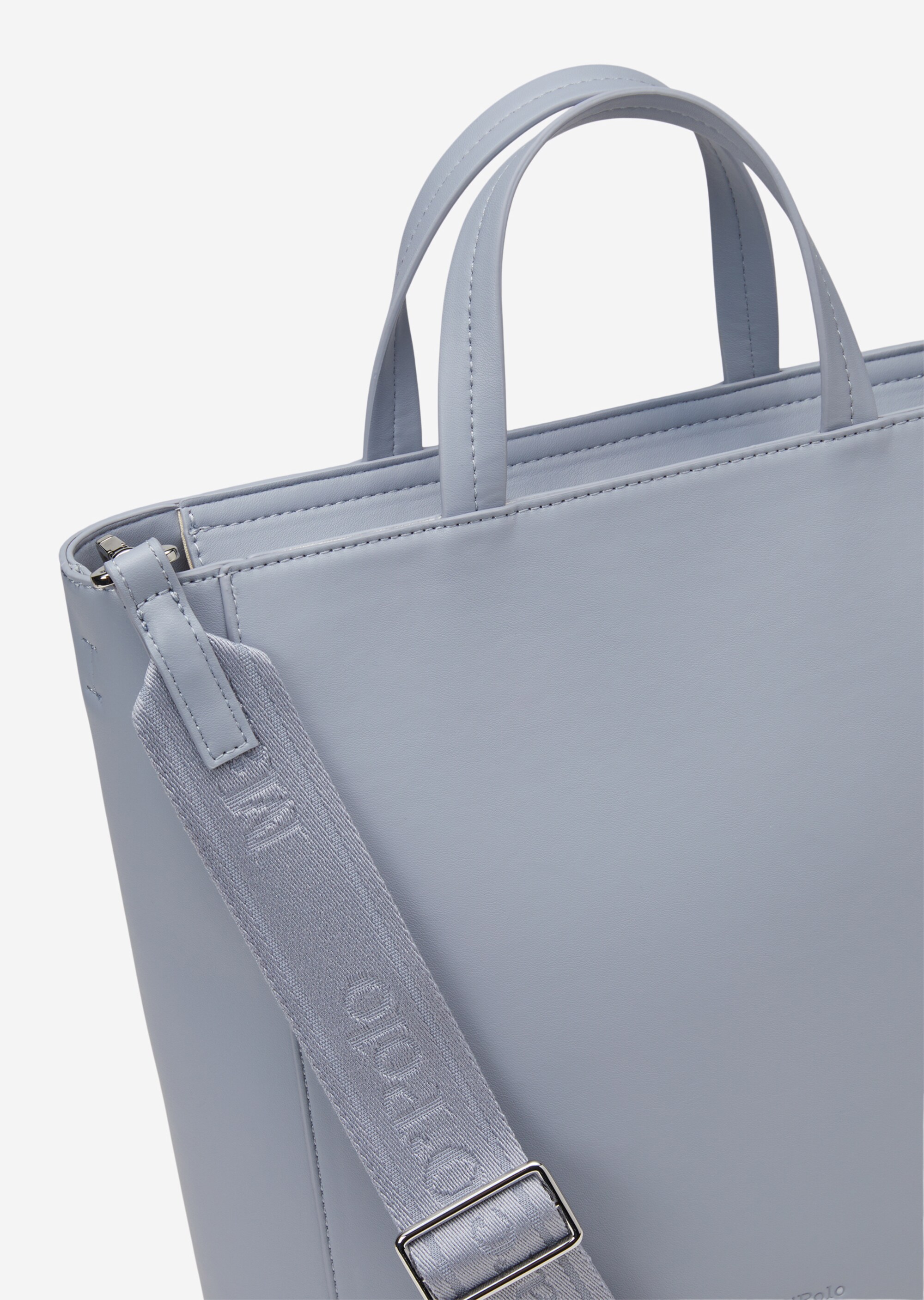 Shopper medium aus einer Lederalternative aus recyceltem Polyester