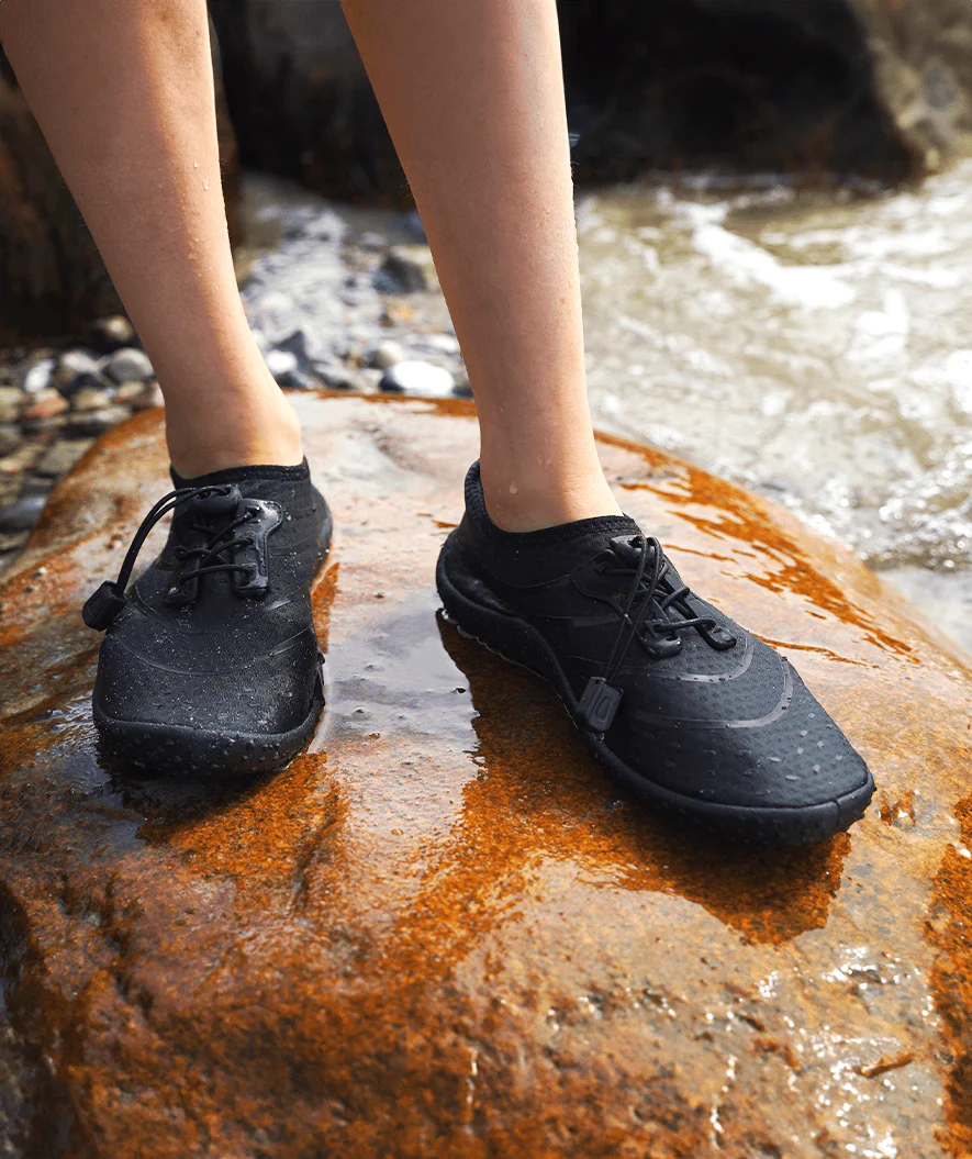 Watery badesko til voksne - Nerida - Sort