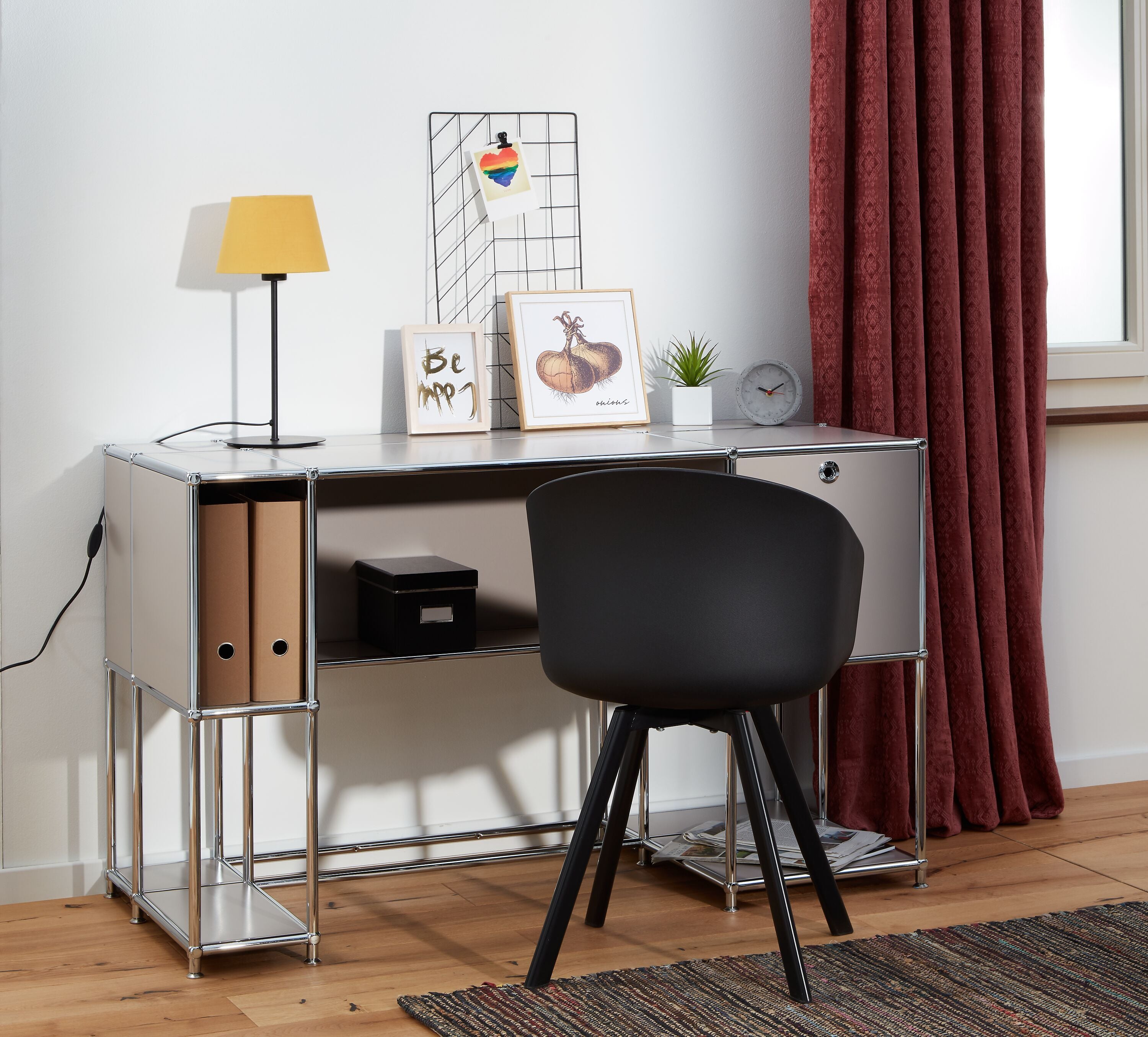 FLEXCUBE Schreibtisch - Taupe / B: 134.0 cm x T: 60.0 cm x H: 80.0 cm