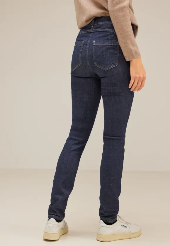 Slim Fit Free to Move Jeans - deep indigo rinsed wash