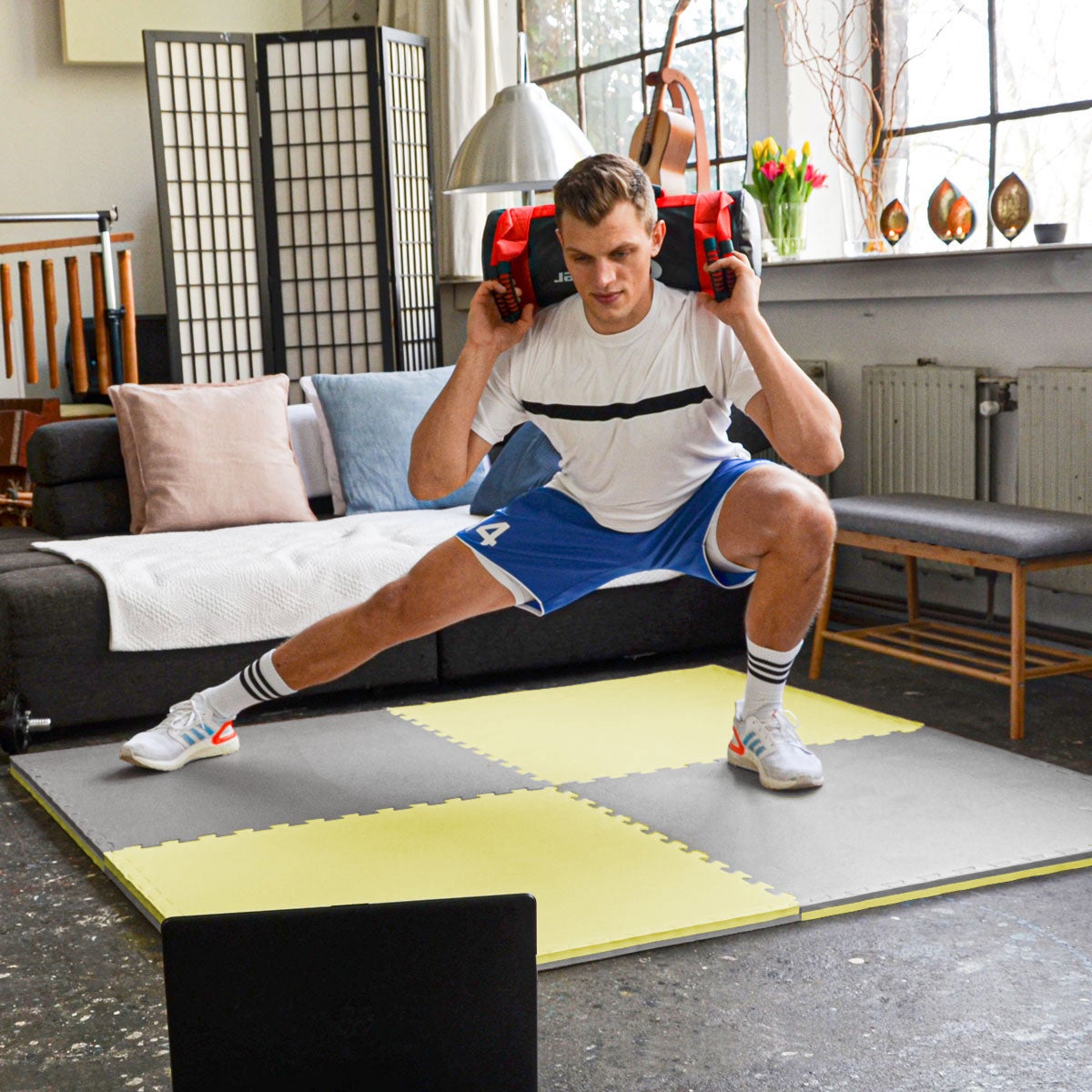 Professionele fitnessmat van 1,6 m² - 2-pack 90x90x2 cm vloerbeschermingsmat voor fitnessapparatuur, grijs en geel