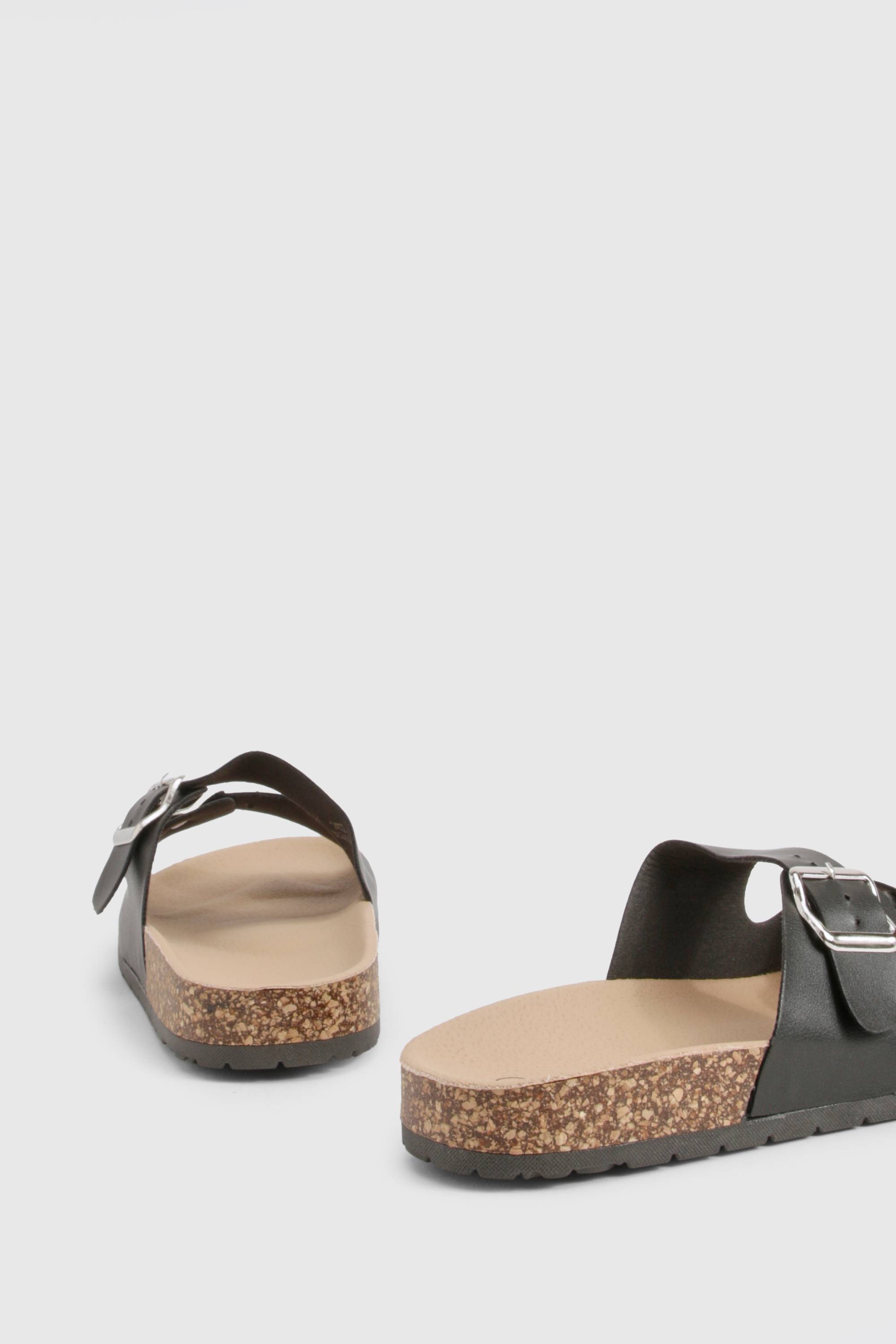 boohoo Double Buckle Footbed Slider
