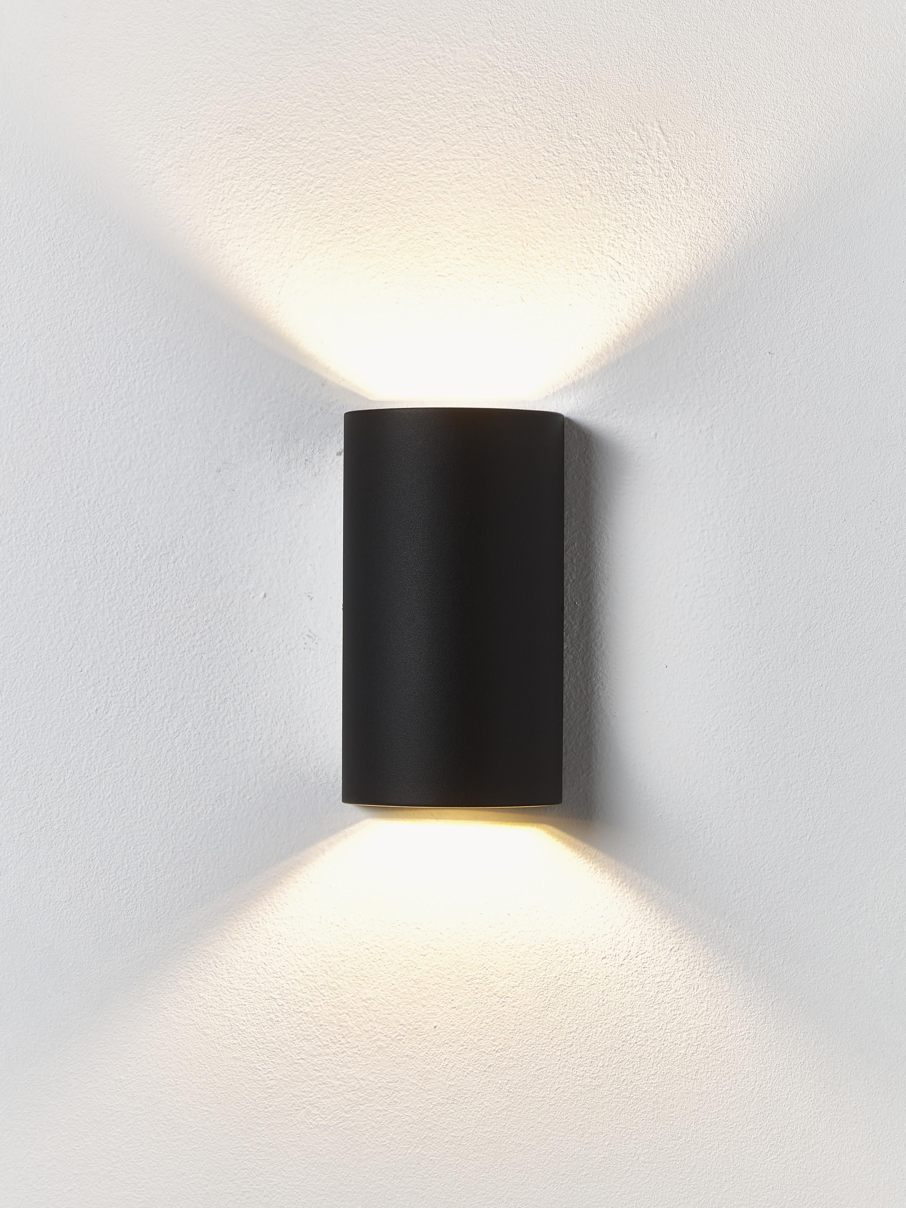 Outdoor wandlamp Rold