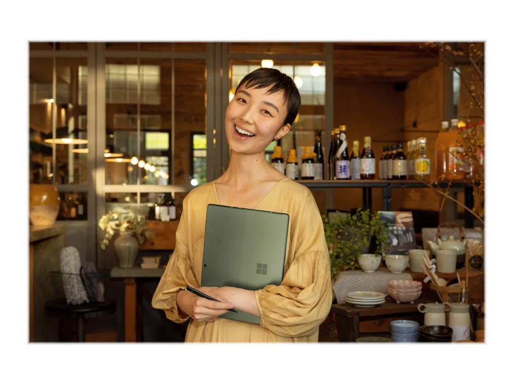 Microsoft Surface Pro 9 - Tablet - Intel Core i5 - 1235U / op til 4.4 GHz - Evo - Win 11 Home - Intel Iris Xe Graphics - 8 GB RAM - 256 GB SSD - 13