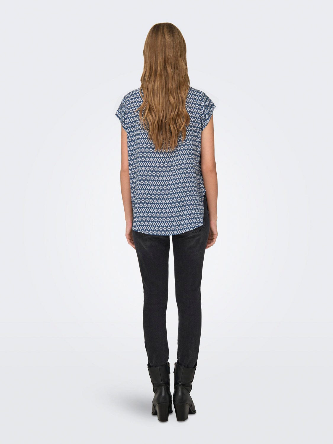 ONLY  Vic Top