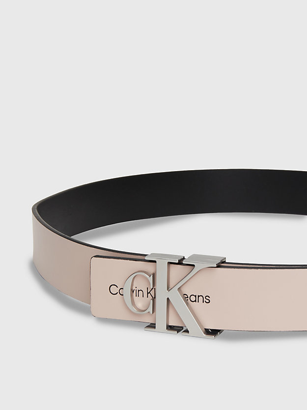 Cinto de couro com logotipo