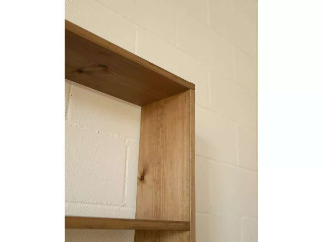 Étagère en bois de pin avec 4 étagères vieilli 80,2x179,6cm - SAURA - DECOWOOD